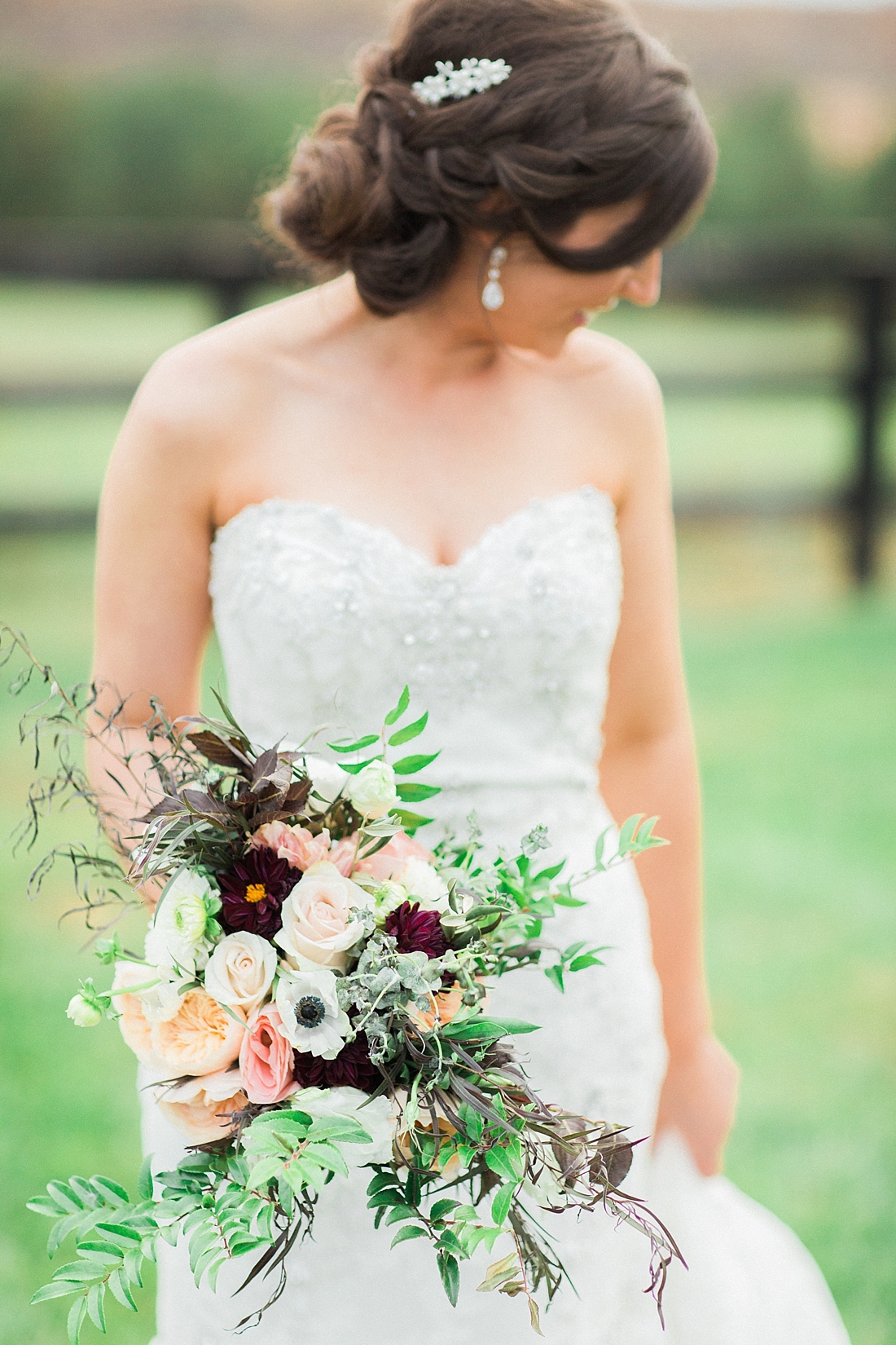 Deconstructed rustic fall bouquet by Dear Swetheart Events | Abby Grace