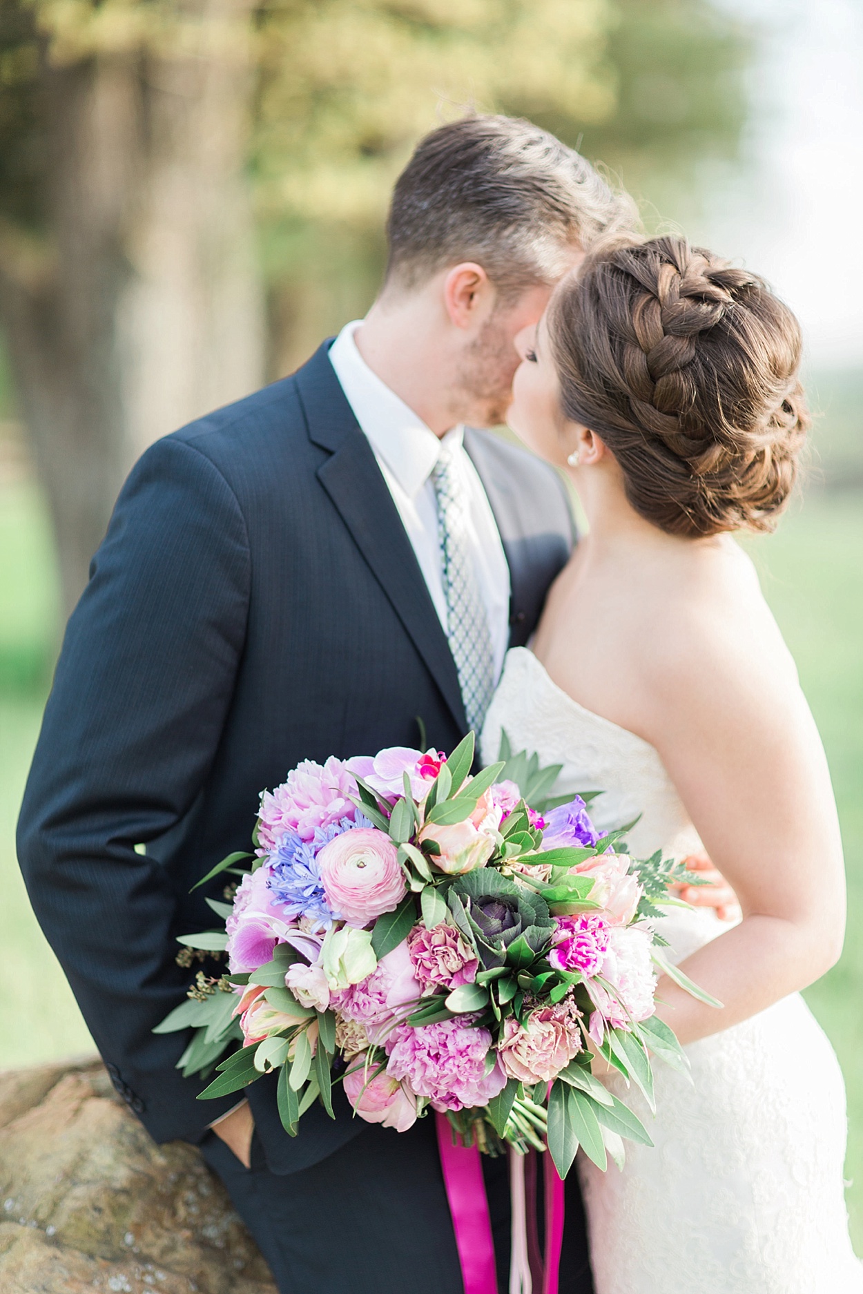 Bride & groom portrait posing tutorial | Abby Grace Photography