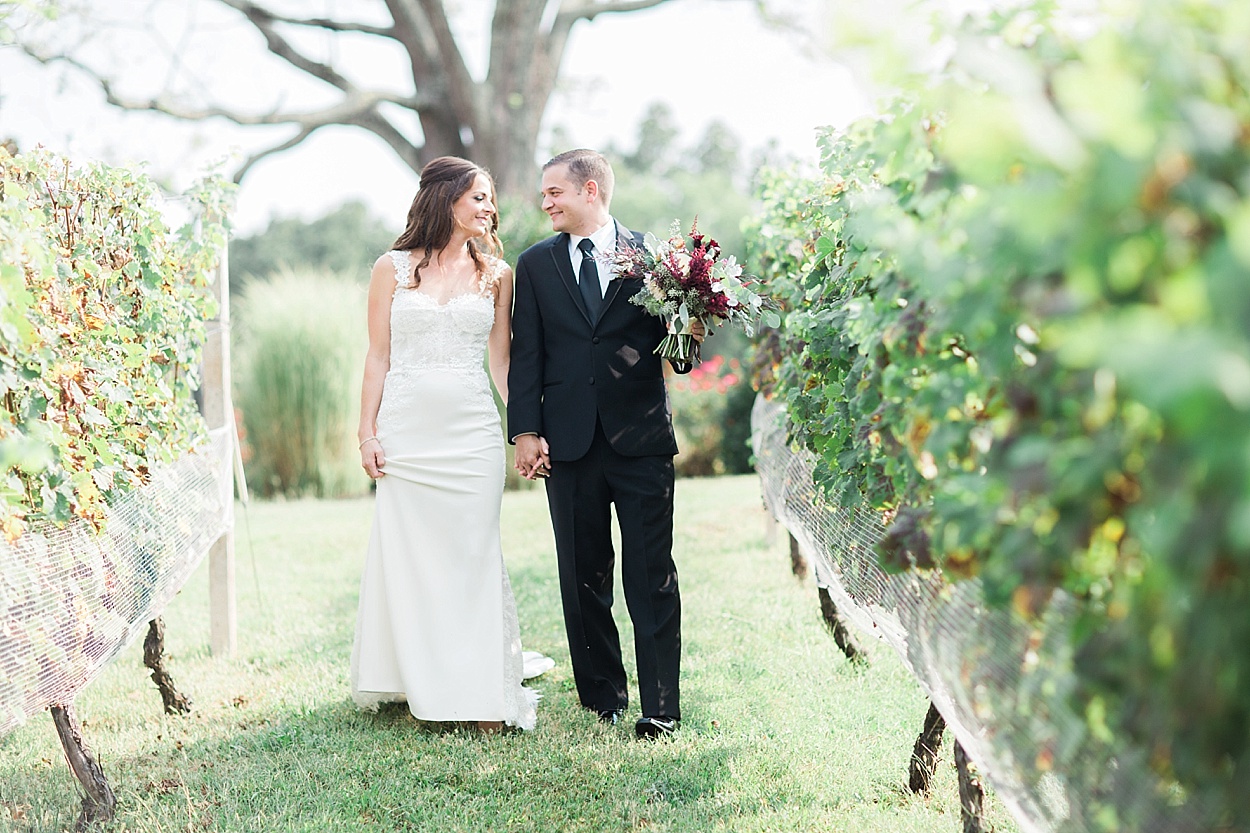Champagne + merlot Virginia winery wedding at Morais Vineyard | photography by Abby Grace 