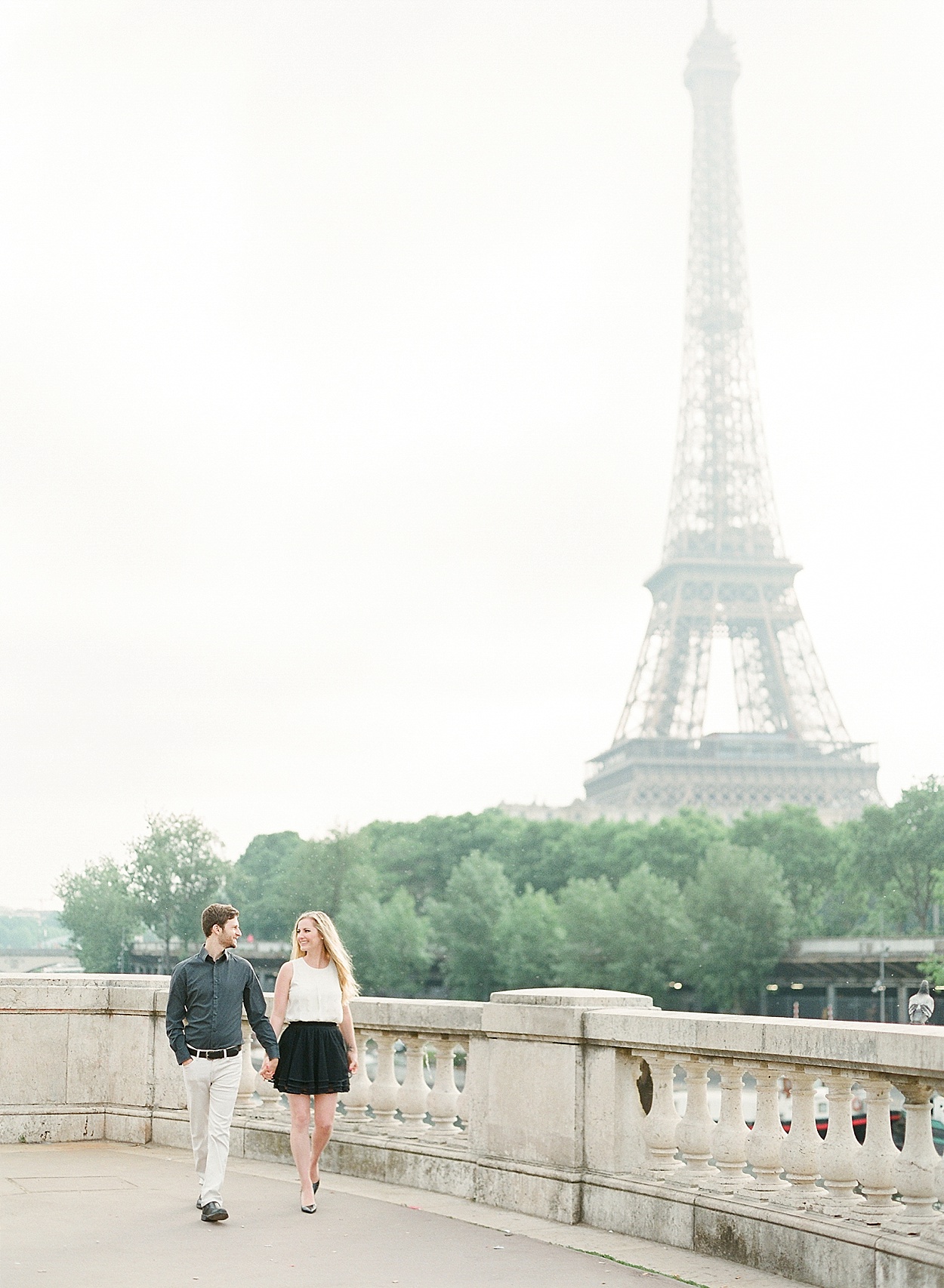 romantic Paris, France portraits on the Seine | Abby Grace Photography