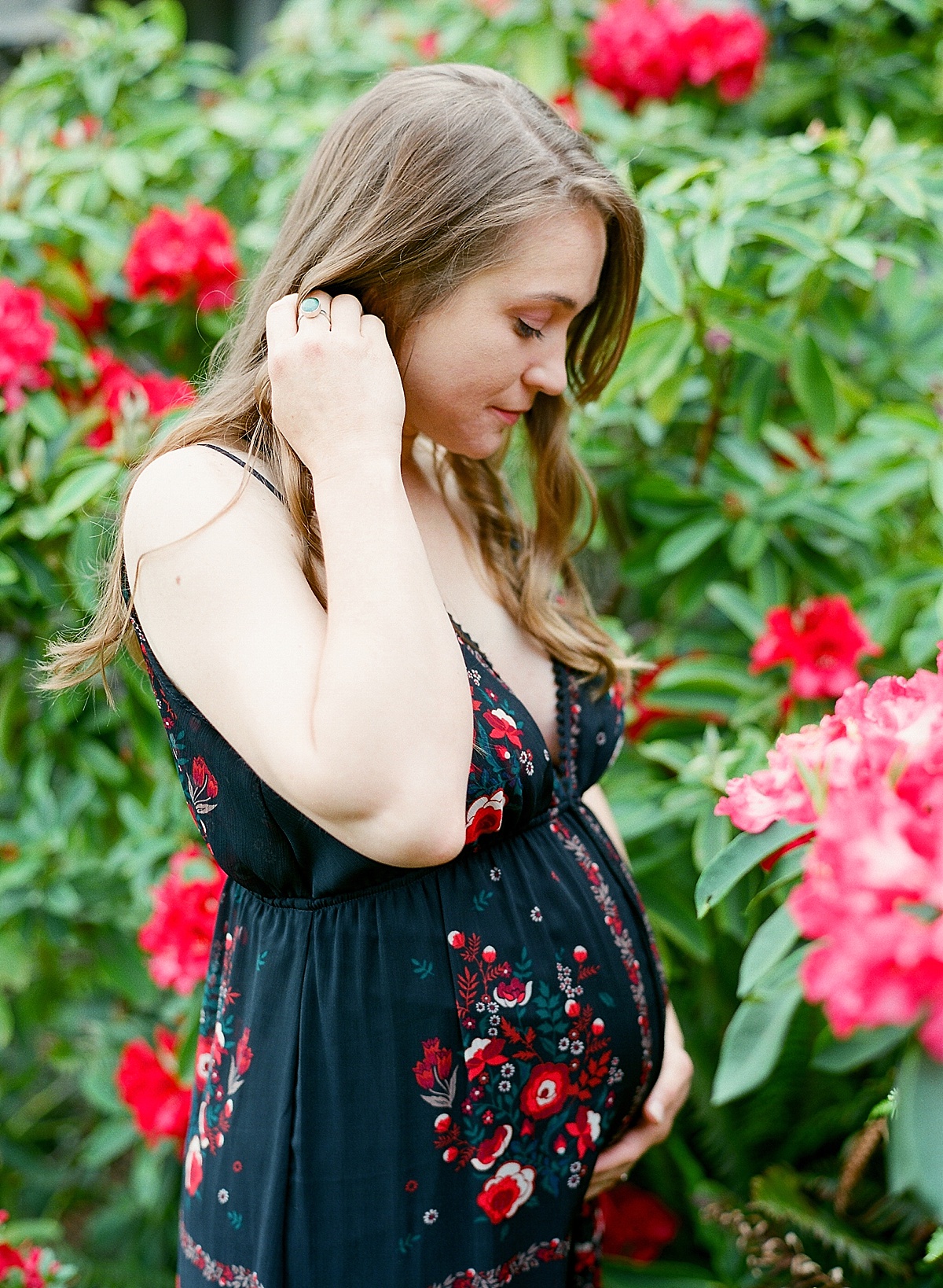 Bremerton, Washington maternity portraits | Abby Grace Photography