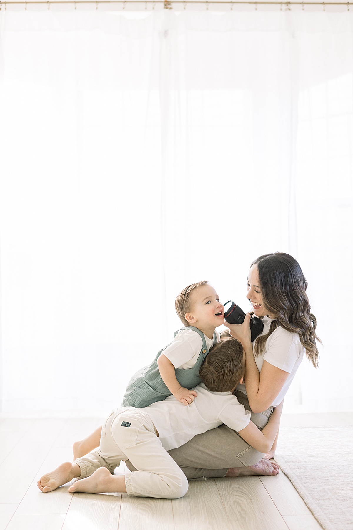Emily Gerald, Virginia newborn & motherhood photographer | Brand session by Abby Grace Photography