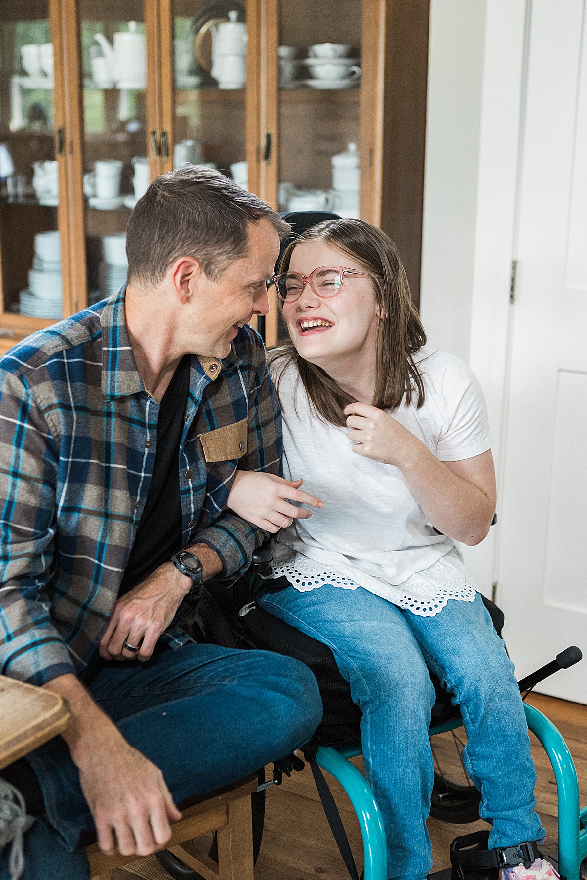 Brand session for functional medicine doctor Dr. Aaron Hartman | by Abby Grace Photography