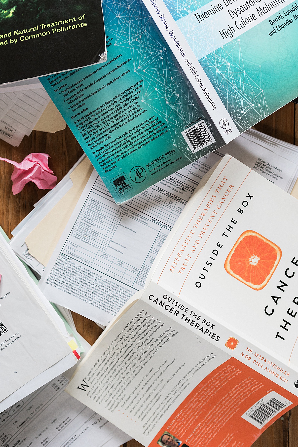 Brand session for functional medicine doctor Dr. Aaron Hartman | by Abby Grace Photography