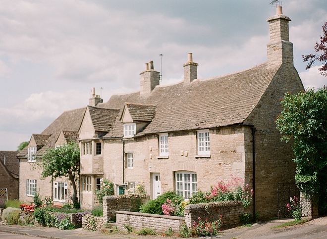 International travel on your own - Stamford, England - Abby Grace Photography