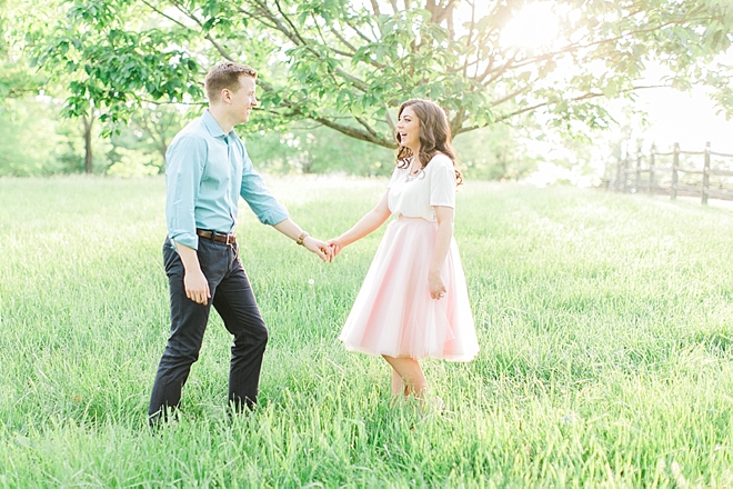 Posing tips for engagement sessions- Abby Grace Photography