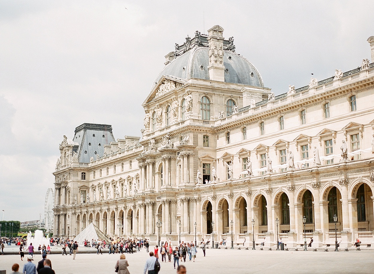 Musée du Louvre | What to do in Paris, France | Abby Grace Photography