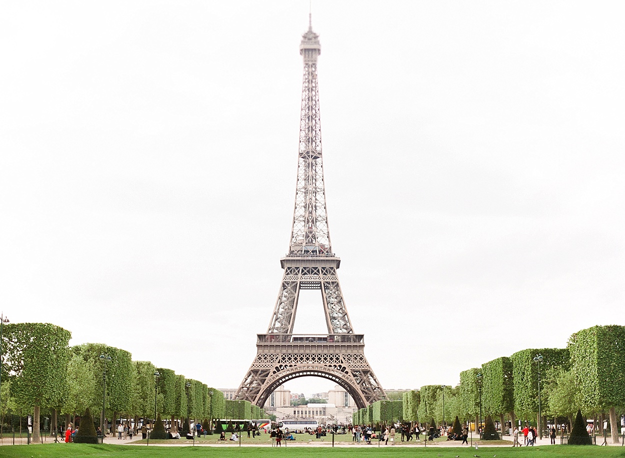 Tour Eiffel | What to do in Paris, France | Abby Grace Photography