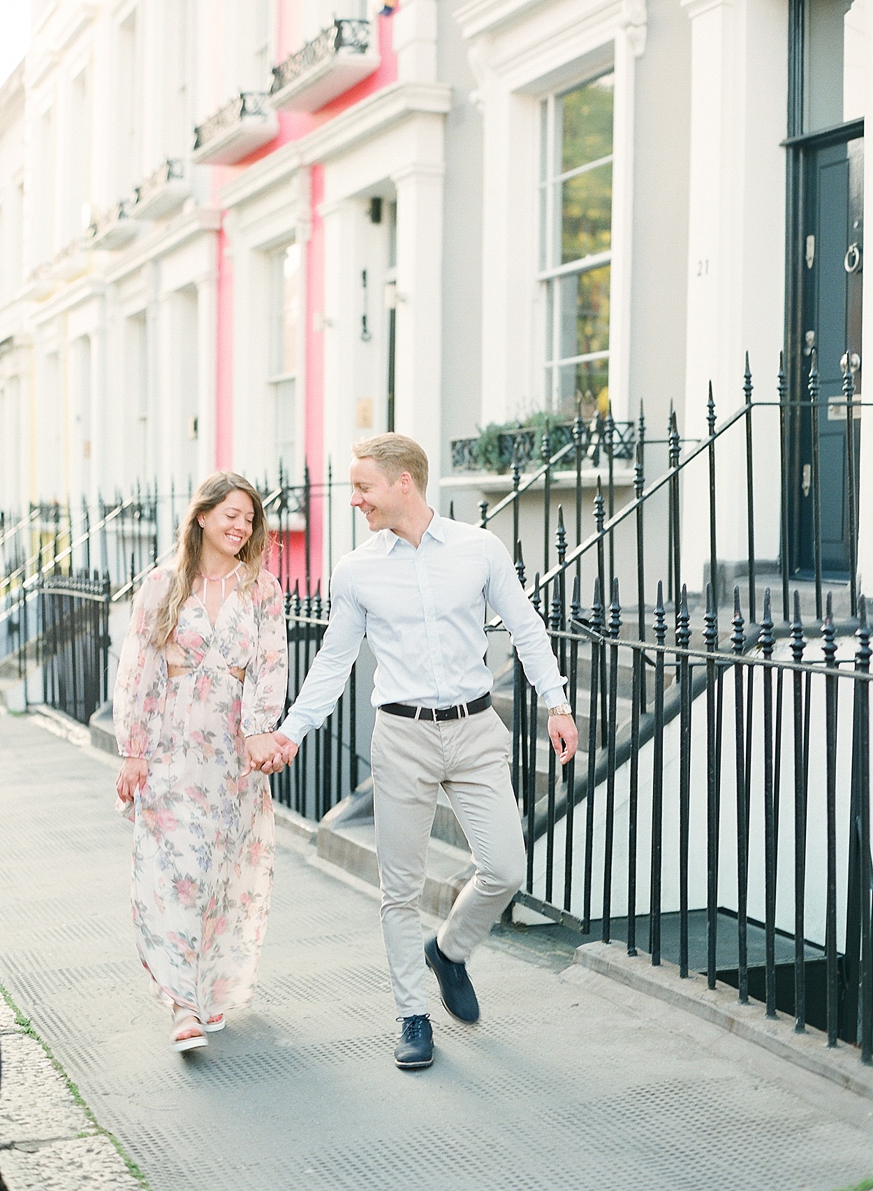 Notting Hill engagement session | Abby Grace Photography