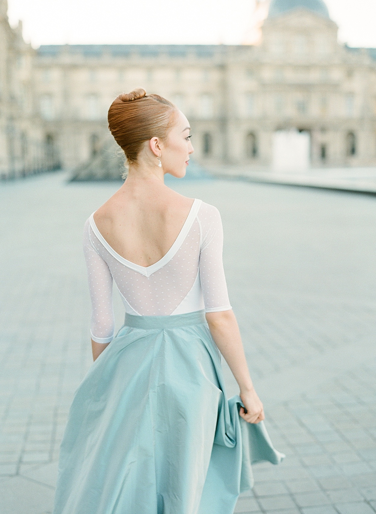 Paris ballerina photographs at Musée du Louvre | Abby Grace Photography