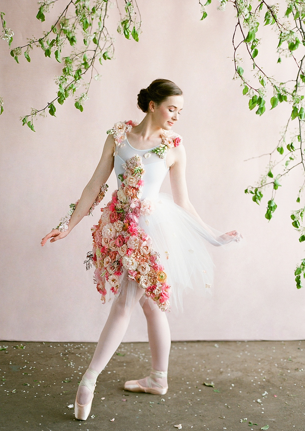 Fine art floral ballerina shoot | Abby Grace Photography
